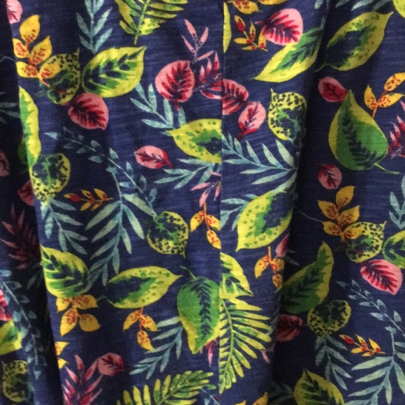 Tunic - Picture 2 of 2